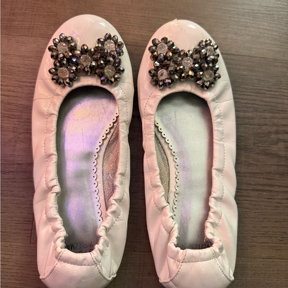Girls Embellished White Ballet Flats
